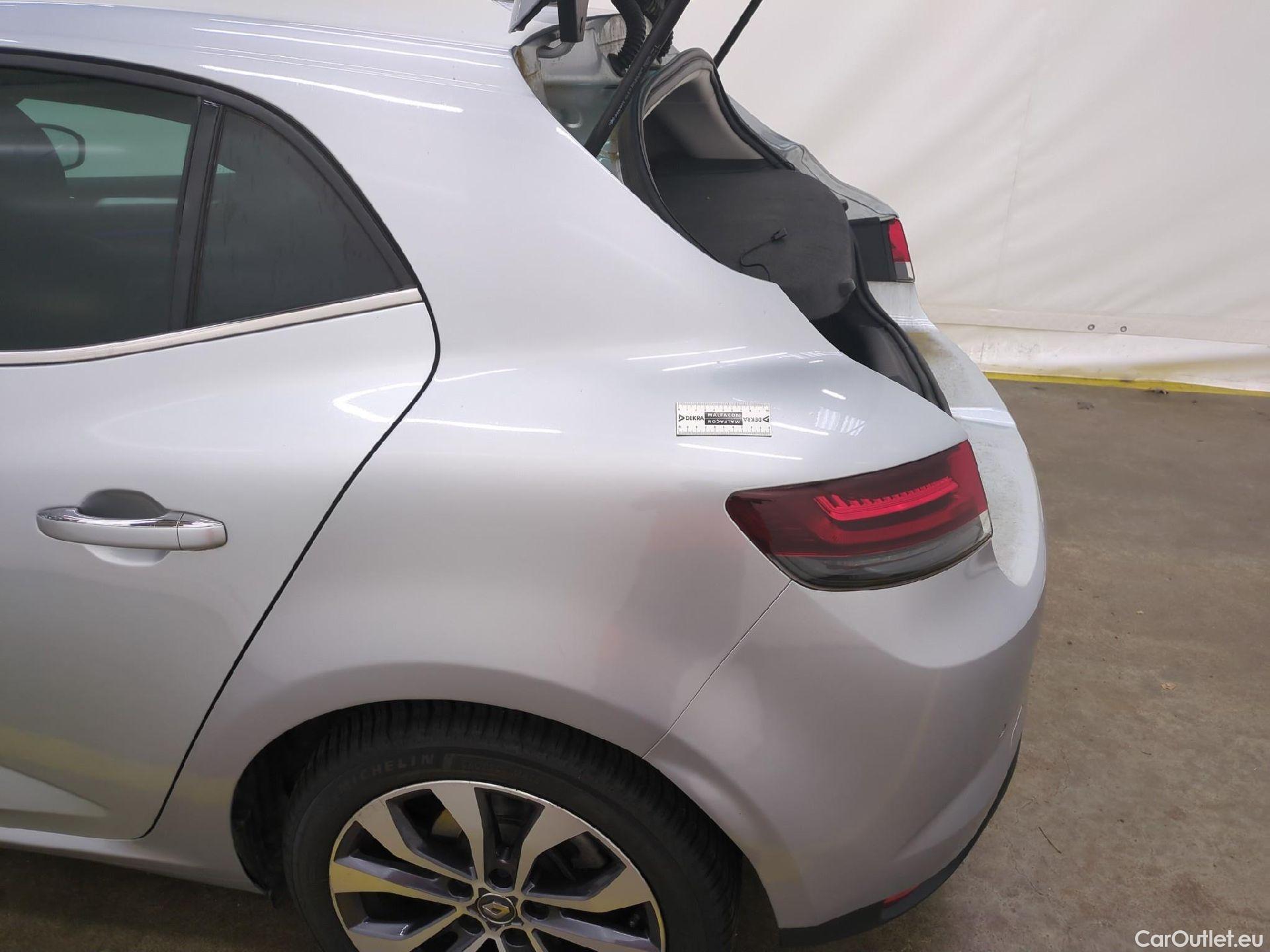  Renault  Megane  IV Berline 5 ptes. Techno 1.5 dCi 115CV BVM6 E6d #17