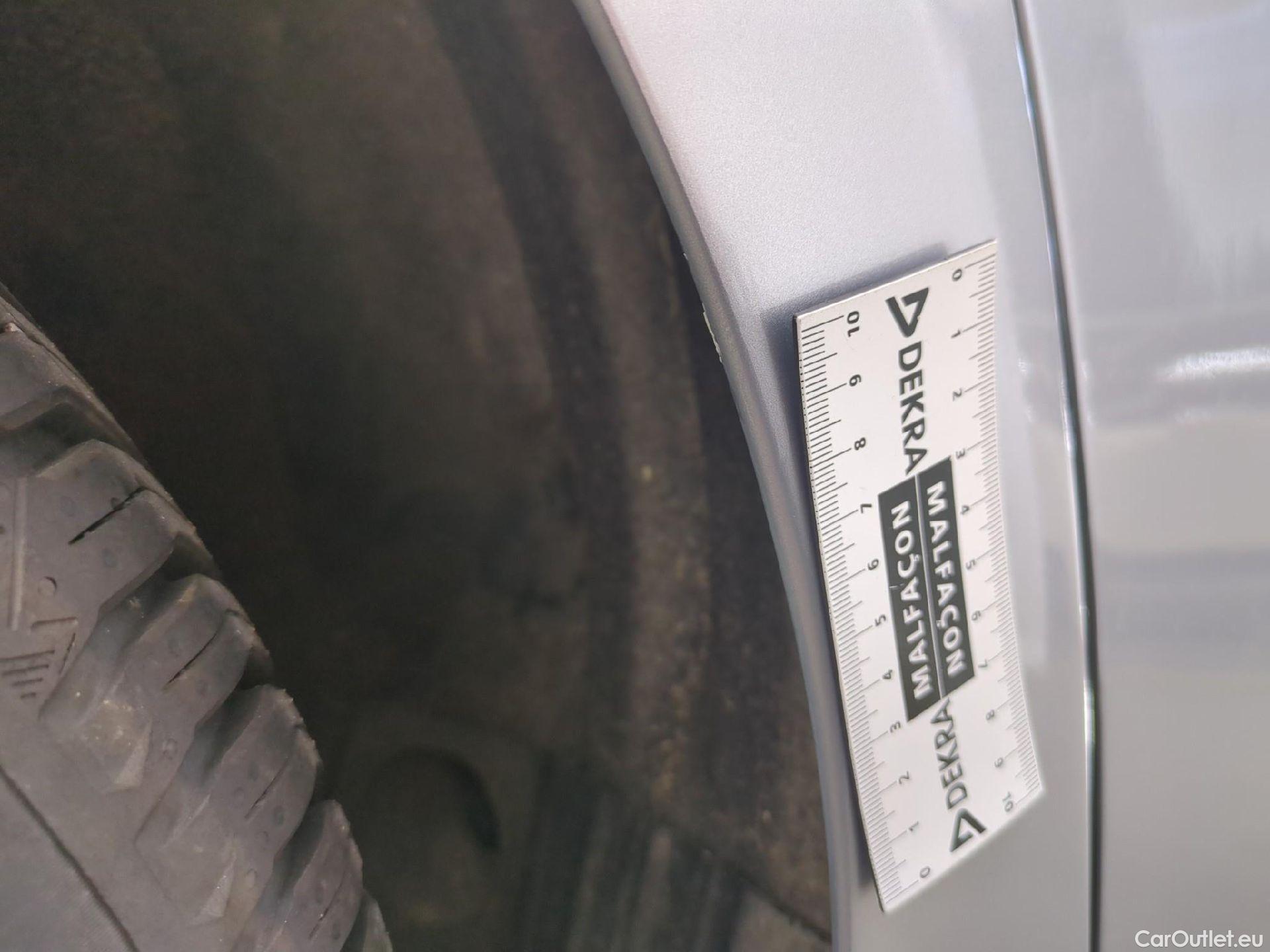  Renault  Megane  IV Berline 5 ptes. Techno 1.5 dCi 115CV BVM6 E6d #23
