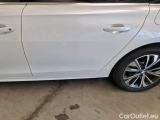 Peugeot  508 PEUGEOT  / 2018 / 5P / STATION WAGON HYBRID 225 ALLURE SW E-EAT8 #42
