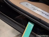  Porsche  Cayenne PORSCHE  / 2017 / 5P / SUV 3.0 V6 E-HYBRID #122