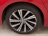  Toyota  Corolla TOYOTA  / 2019 / 5P / STATION WAGON TS 2.0 HYBRID STYLE #18