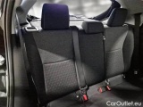  Toyota  Yaris TOYOTA  / 2020 / 5P / BERLINA HYBRID ACTIVE MY22 #15