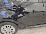  Toyota  Yaris TOYOTA  / 2020 / 5P / BERLINA HYBRID ACTIVE MY22 #56