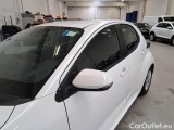  Toyota  Yaris TOYOTA  / 2020 / 5P / BERLINA HYBRID BUSINESS MY22 #102