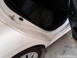  Toyota  Yaris TOYOTA  / 2020 / 5P / BERLINA HYBRID BUSINESS MY22 #125