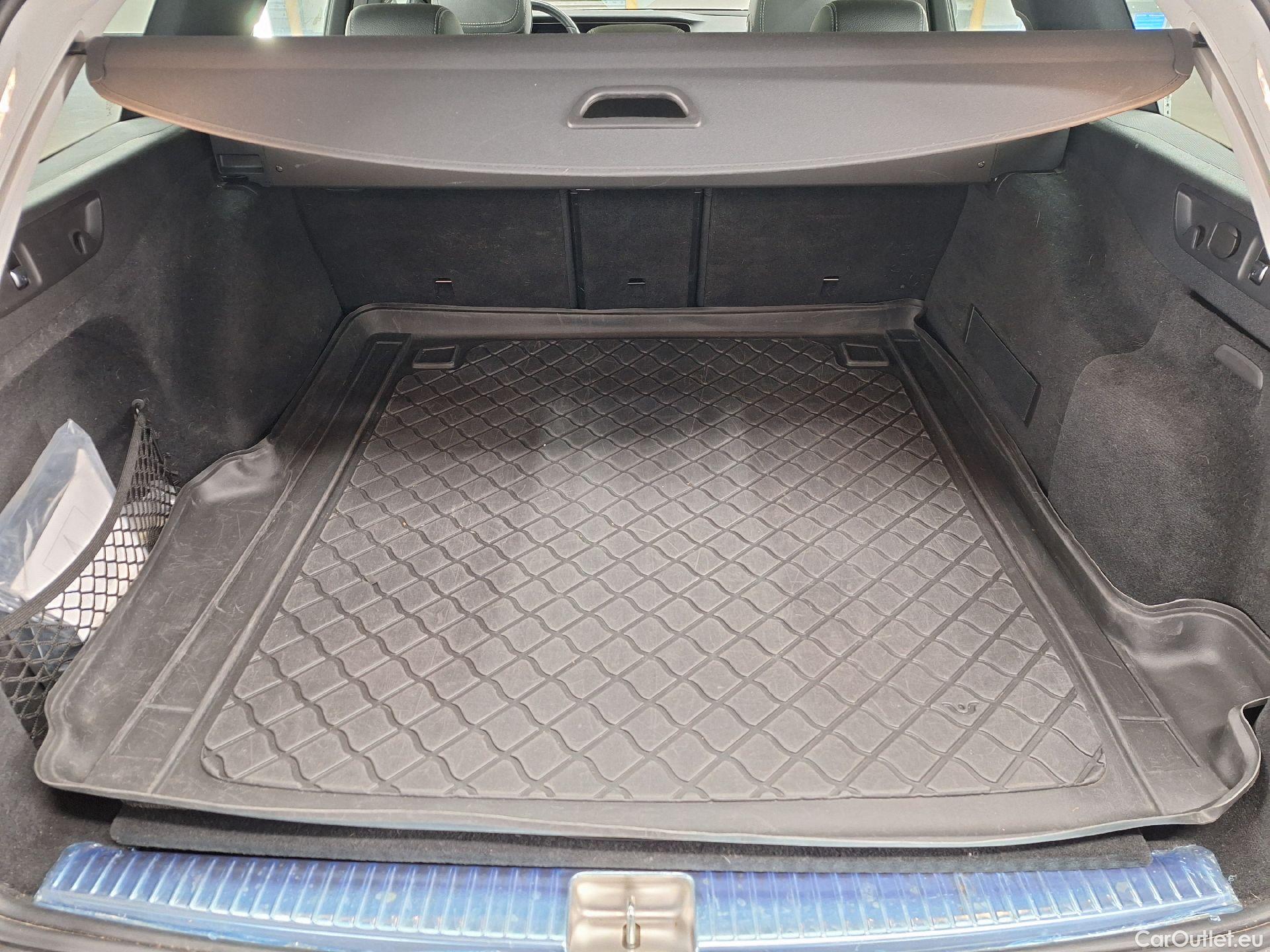  Mercedes  E-Klasse Mercedes, E-Class Break FL'20, Mercedes-Benz  Break E 200d Business Solut #46