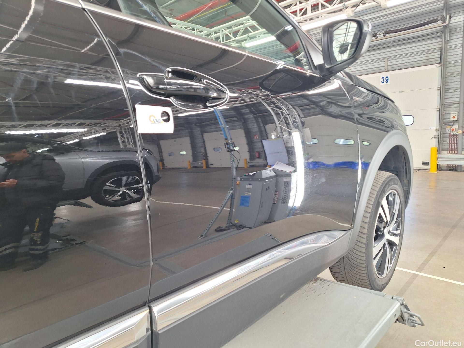  Peugeot  5008 Peugeot,  '16, Peugeot  1.5 BlueHDi 96kW S&S EAT8 GT Line 5d 7pl #26