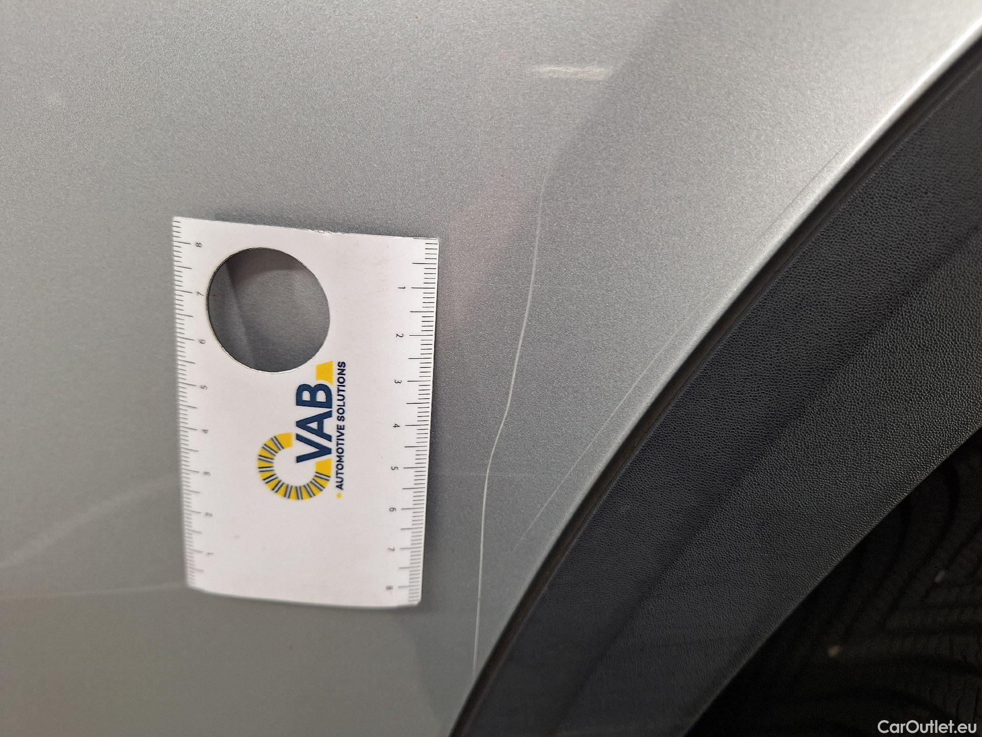  Mercedes  GLA Mercedes,  '20, Mercedes-Benz   200 d Business Solution 5d #20