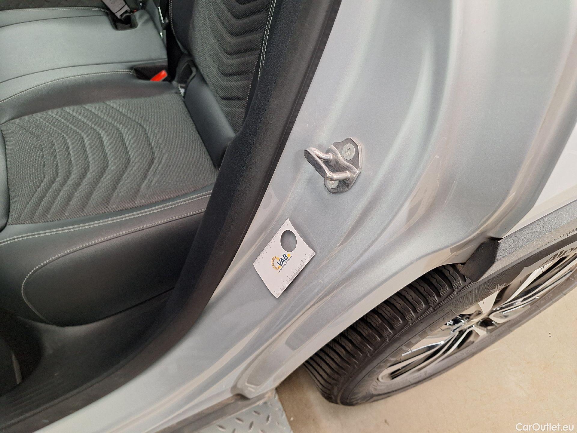  Mercedes  GLA Mercedes,  '20, Mercedes-Benz   200 d Business Solution 5d #5