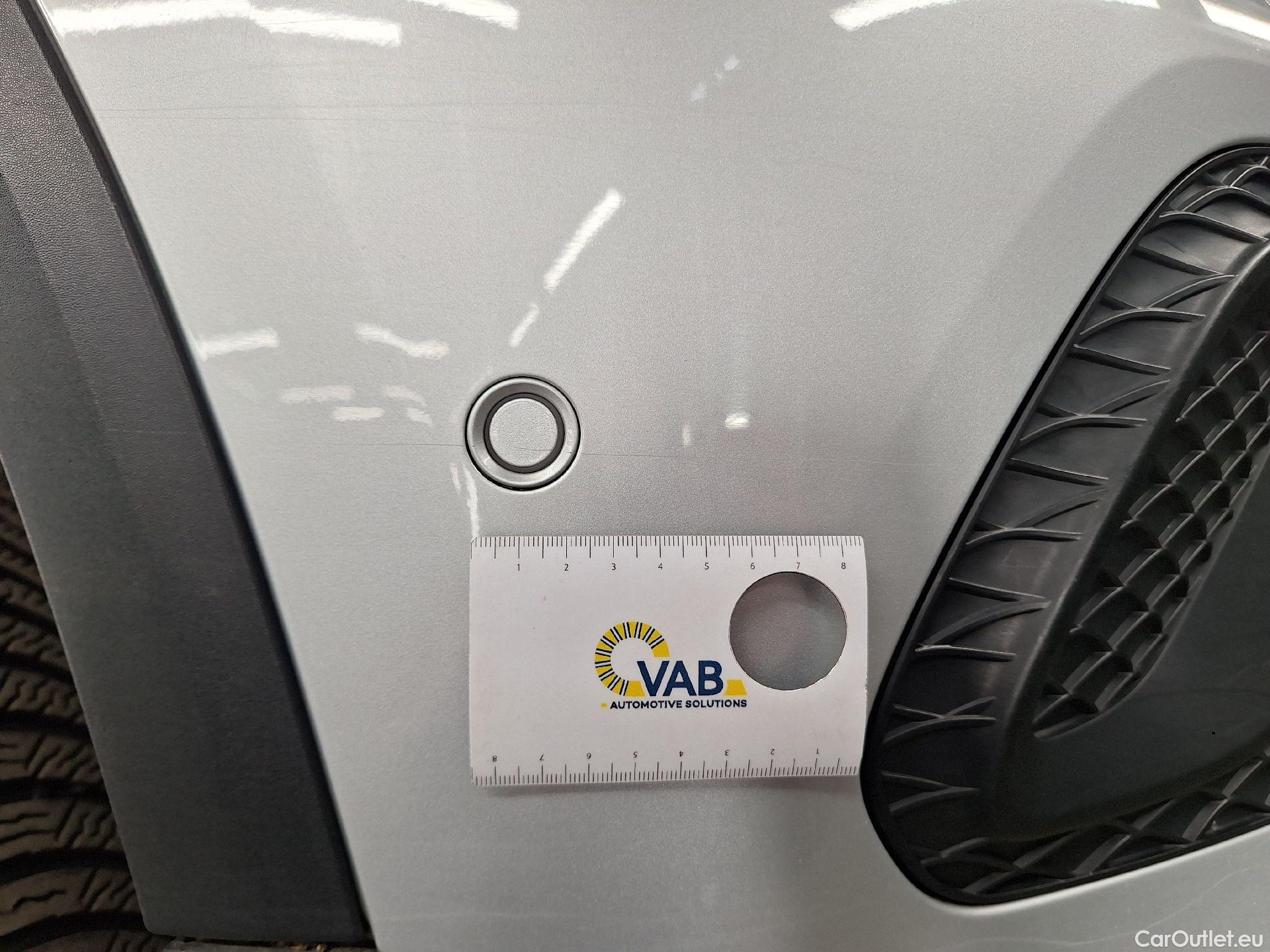  Mercedes  GLA Mercedes,  '20, Mercedes-Benz   200 d Business Solution 5d #31