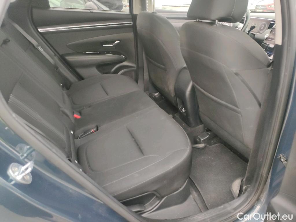  Hyundai  Tucson HYUNDAI  / 2020 / 5P / todoterreno 1.6 TGDI 169kW HEV Tecno Auto 2C #18