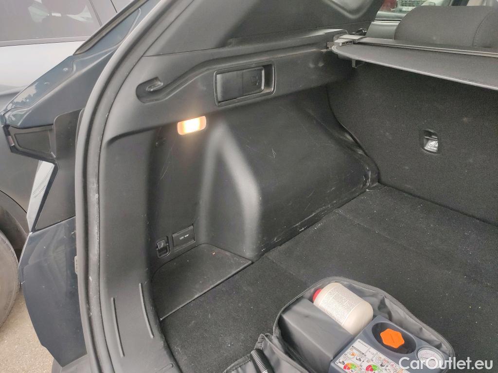  Hyundai  Tucson HYUNDAI  / 2020 / 5P / todoterreno 1.6 TGDI 169kW HEV Tecno Auto 2C #23