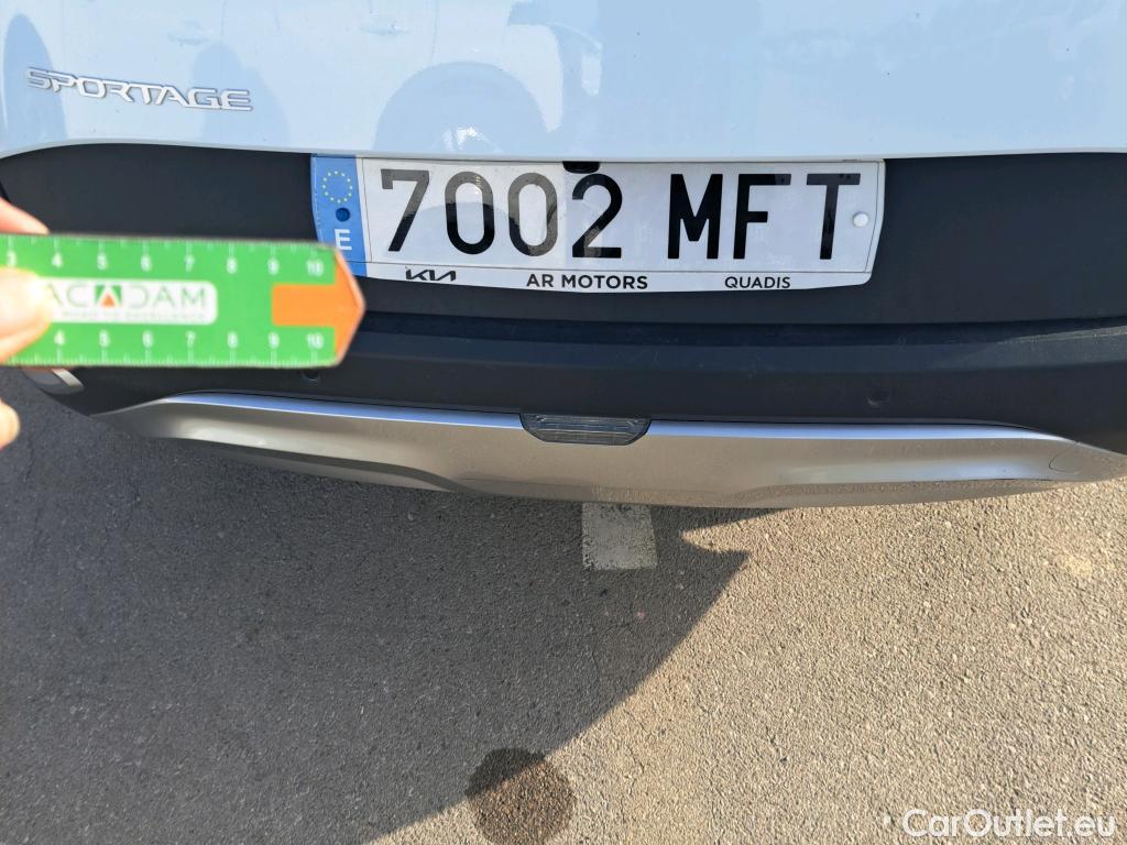  KIA  Sportage KIA  / 2022 / 5P / todoterreno 1.6 CRDi MHEV 100kW (136CV) Drive 4X2 #11
