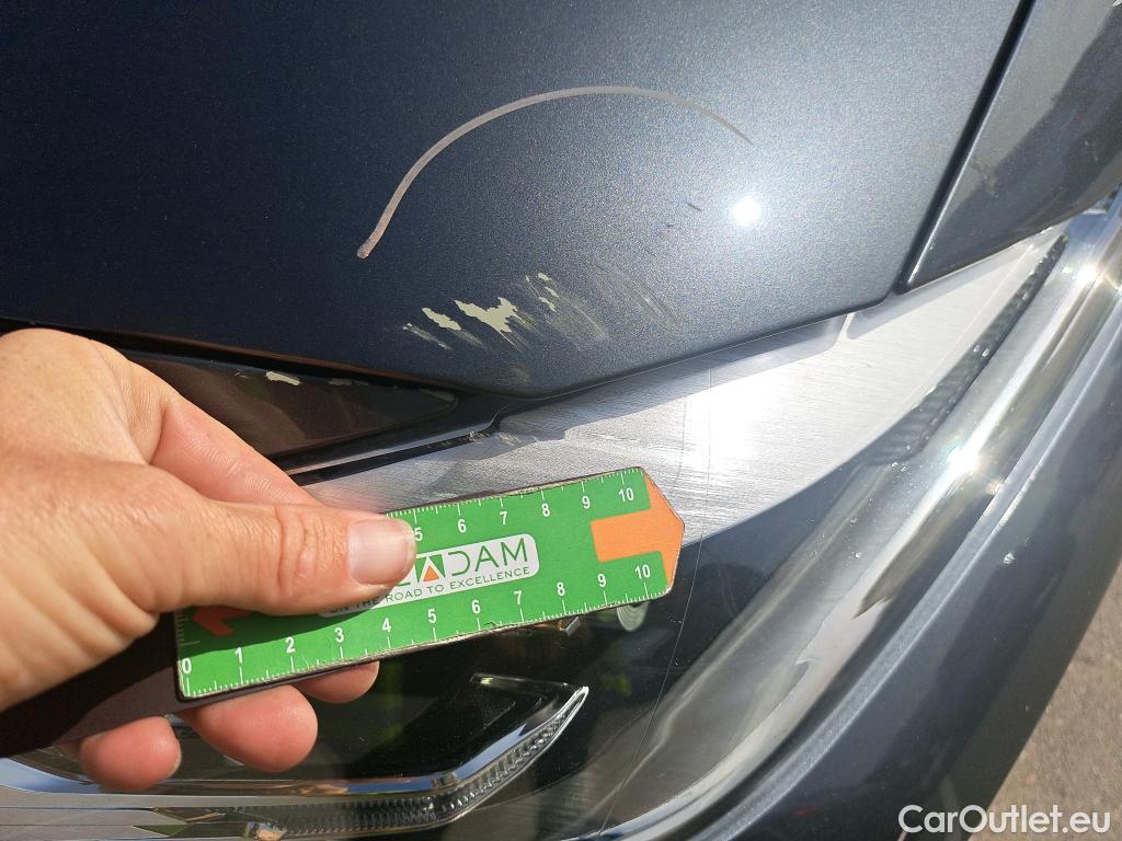  Bmw  X2 BMW  / 2017 / 5P / todoterreno sDrive18d (AC) #30