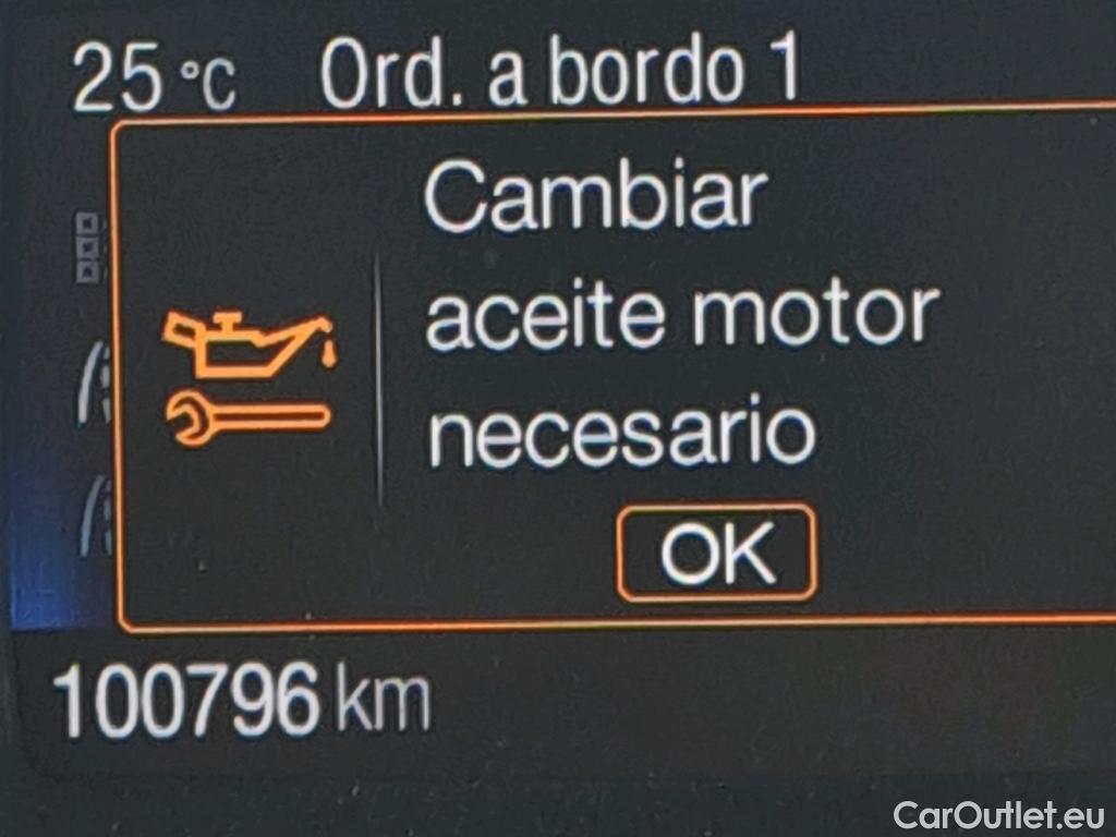  Ford  Kuga FORD  / 2016 / 5P / todoterreno 1.5 EcoBoost 110kW 4x2 Trend+ #41