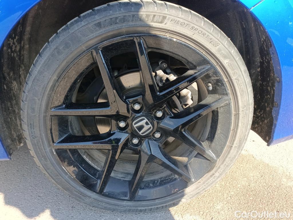  Honda  Civic HONDA  / 2022 / 5P / berlina con portón 2.0 i-MMD Sport CVT #9