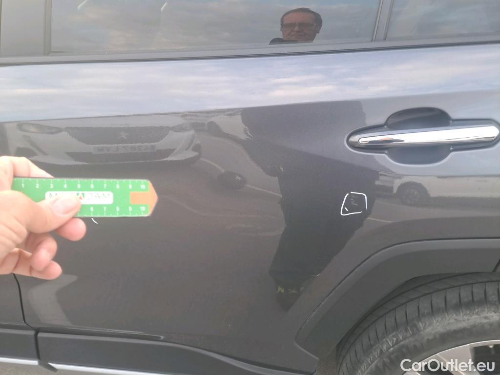  Toyota  RAV4 TOYOTA  / 2018 / 5P / todoterreno 2.5l 220H Luxury #19
