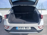  Volkswagen  T-ROC VOLKSWAGEN  / 2021 / 5P / todoterreno Life 1.5 TSI 110kW (150CV) DSG #8