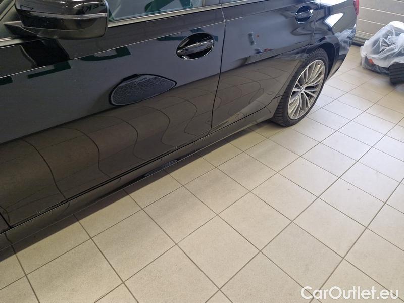  Bmw  Serie 3  Touring (G21N) (2022) 320d Touring xDrive AT #24