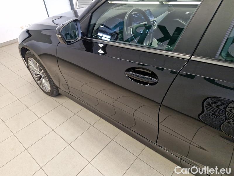  Bmw  Serie 3  Touring (G21N) (2022) 320d Touring xDrive AT #20
