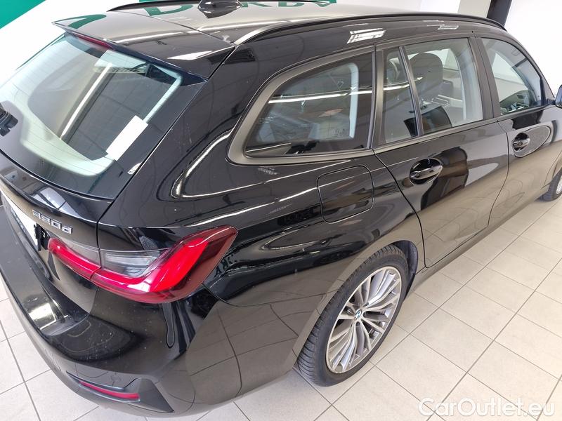  Bmw  Serie 3  Touring (G21N) (2022) 320d Touring xDrive AT #12