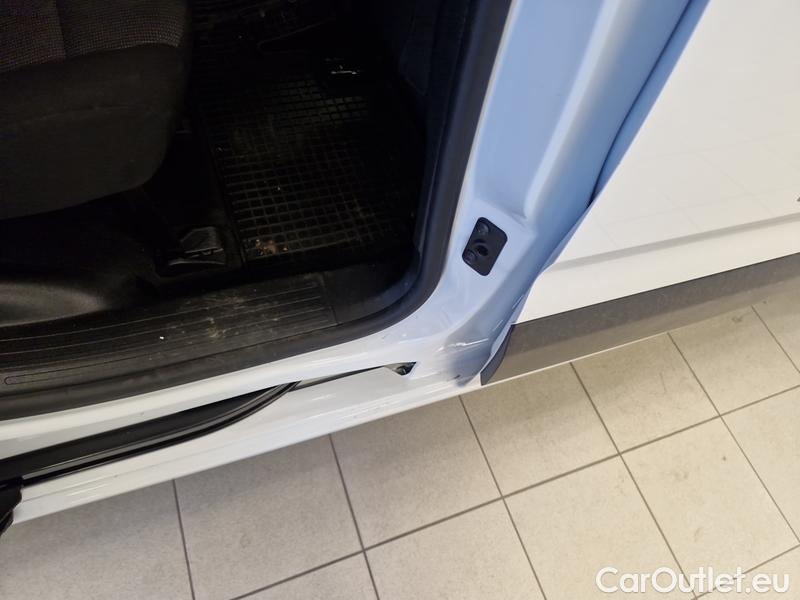  Citroen  Berlingo   (07.2018->)  1.5BHDi 100 Live P. #6