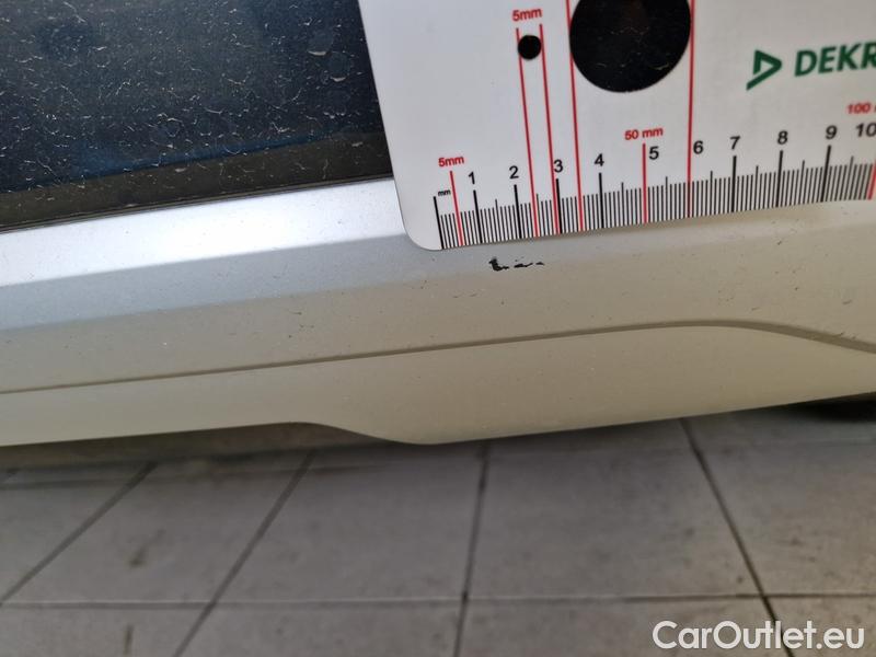  Audi  Q3  (F3B)(11.2018->)  35 TFSI 110 Advanced AT #7