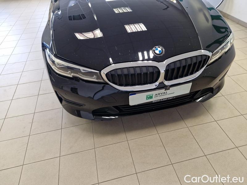  Bmw  Serie 3  Touring (G21N) (2022) 320d Touring xDrive AT #3