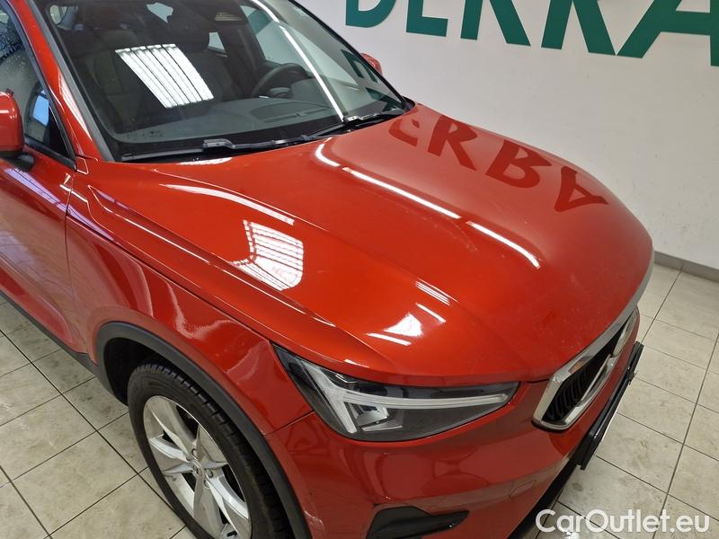  Volvo  XC 40  (2017->) XC40 B3 CORE AT 5d #3