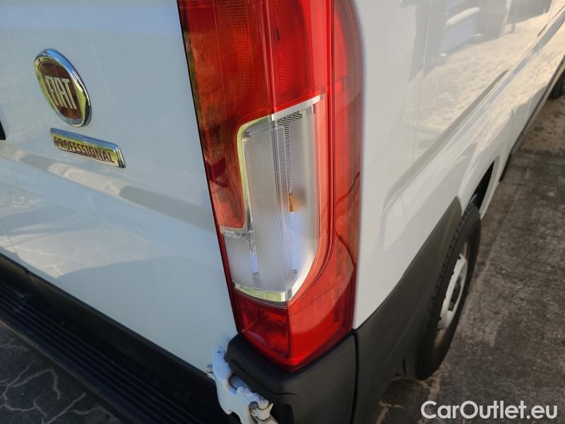  Fiat  Ducato   DoubleChassisCab 35 (2014) Duc.2.3MJ 140 L2H2 33 4d #8