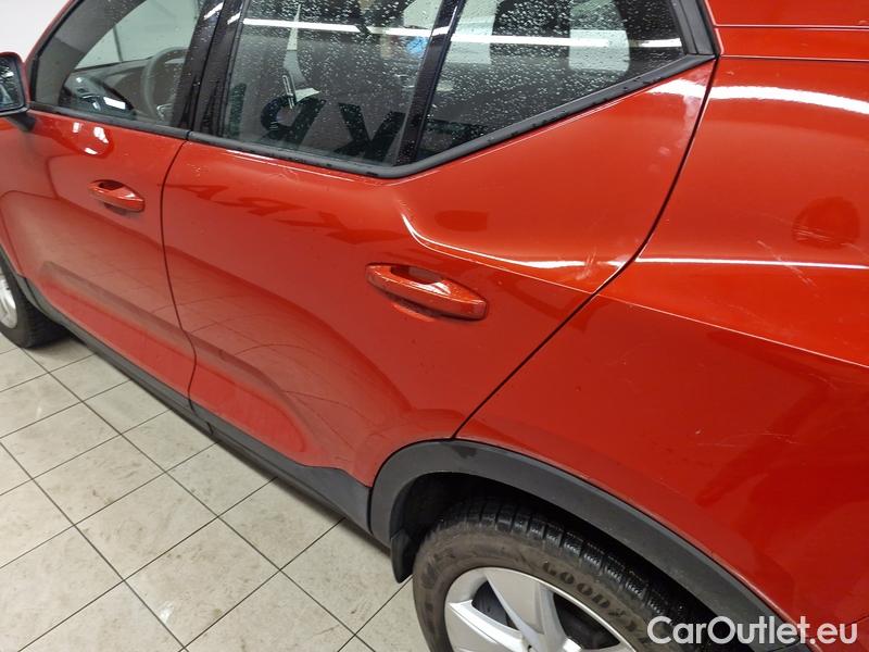  Volvo  XC 40  (2017->) XC40 B3 CORE AT 5d #15