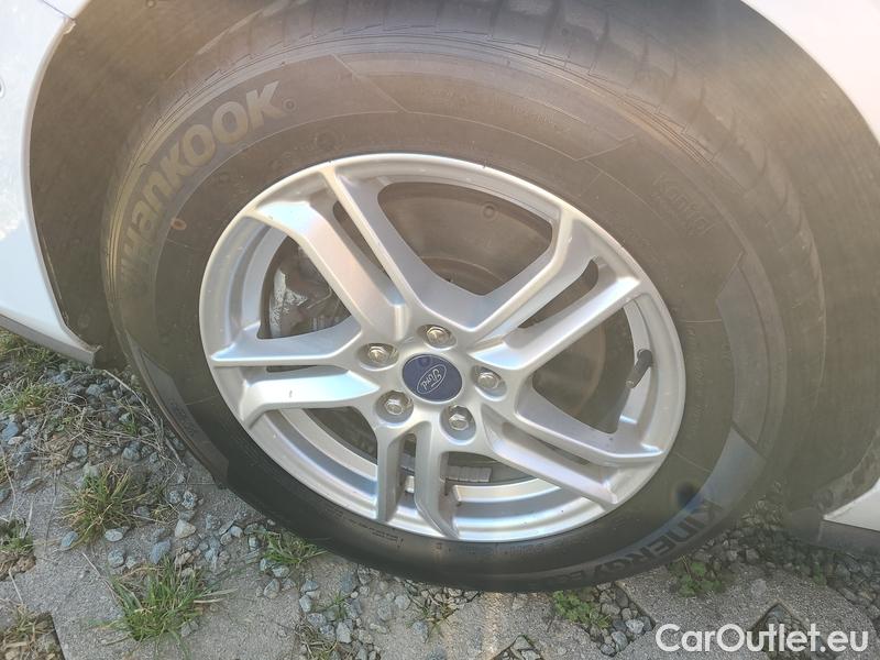  Ford  Focus   (CGE)(2018->) Foc.kom.1.5TDCi 88 Edition #4