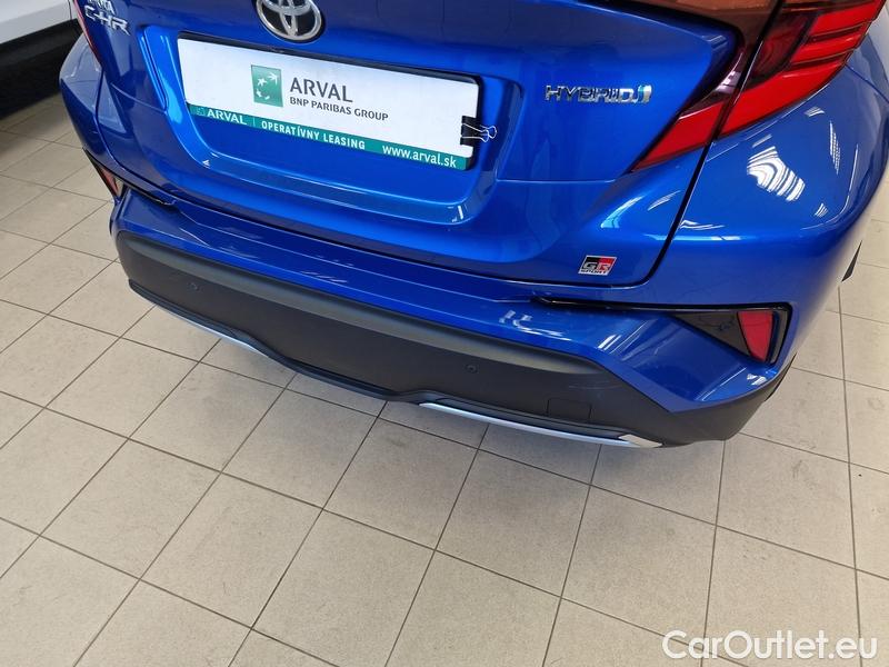  Toyota  C-HR  (2017) CHR 2.0HEV  eNCVT GR Sport 5d #14