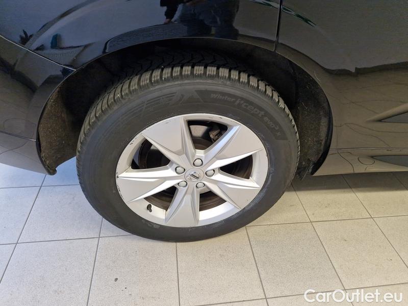  Volvo  XC60 XC 60 (03.2017->)  B4 D FWD MOMENTUM PRO #9