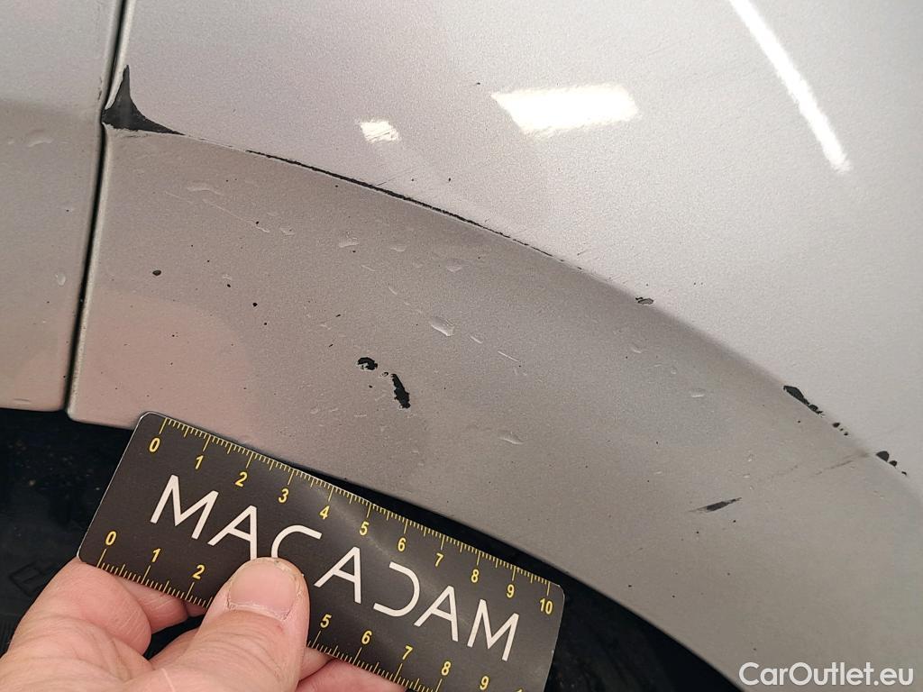  Peugeot  208  Affaire Premium 1.6 HDi 100CV BVM5 E6 #8
