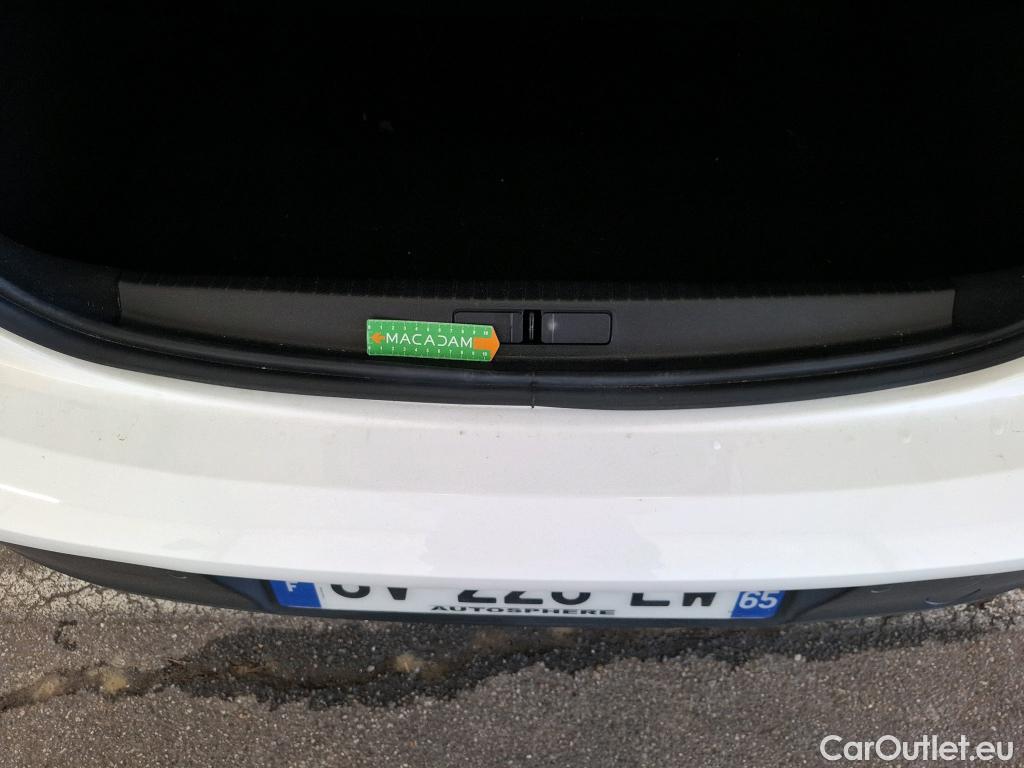  Peugeot  208  Active 1.2 PureTech 100CV BVM6 E6d #49