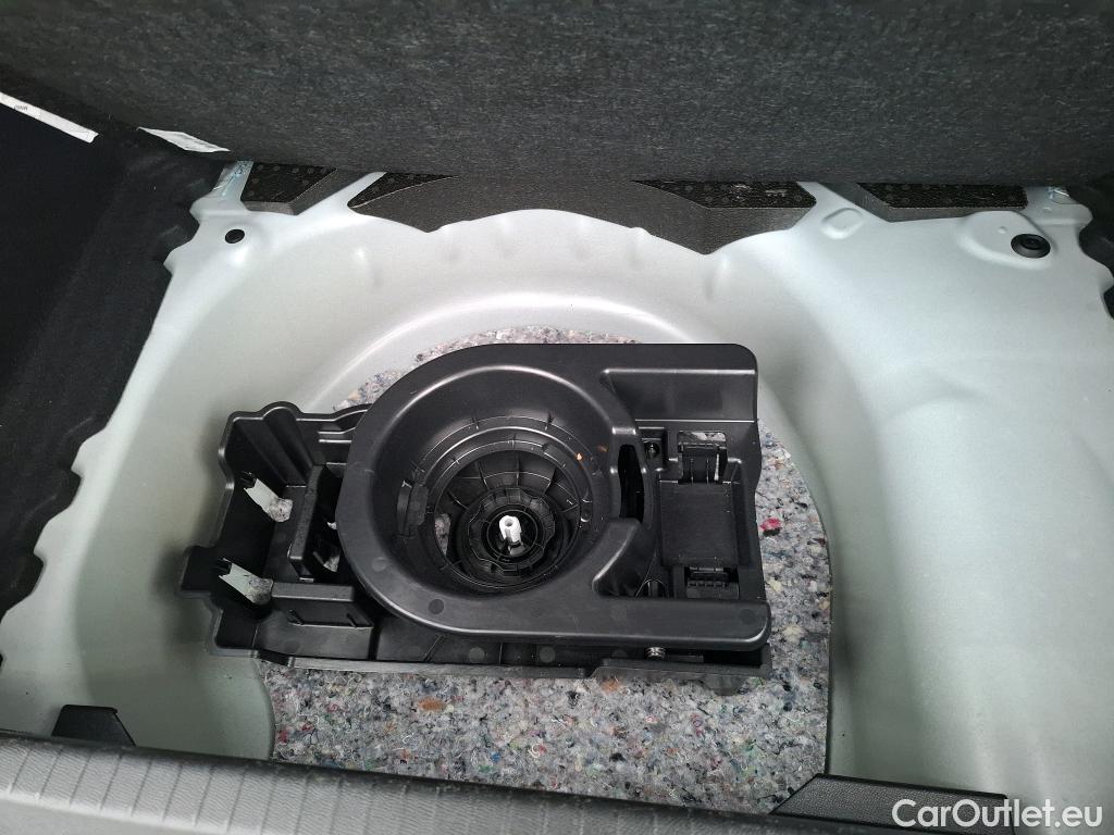  Opel  Corsa  F Elegance Business 1.2 Turbo 100CV BVM6 E6d #4
