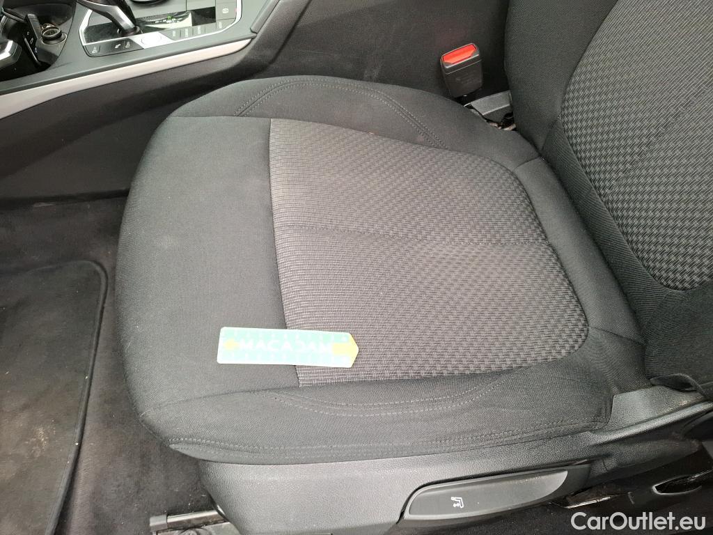  Bmw  Serie 1 Série 1 Berline 116 d Lounge 1.5 115CV BVA7 E6d #26