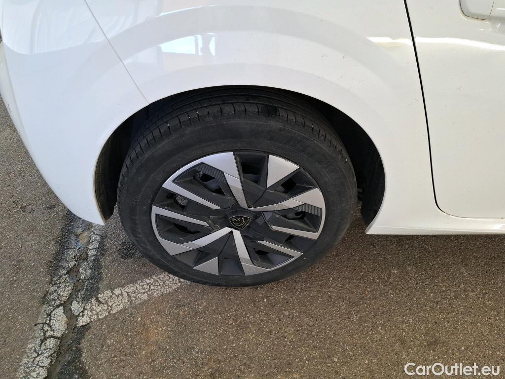  Peugeot  208  Active 1.2 PureTech 100CV BVM6 E6d #21