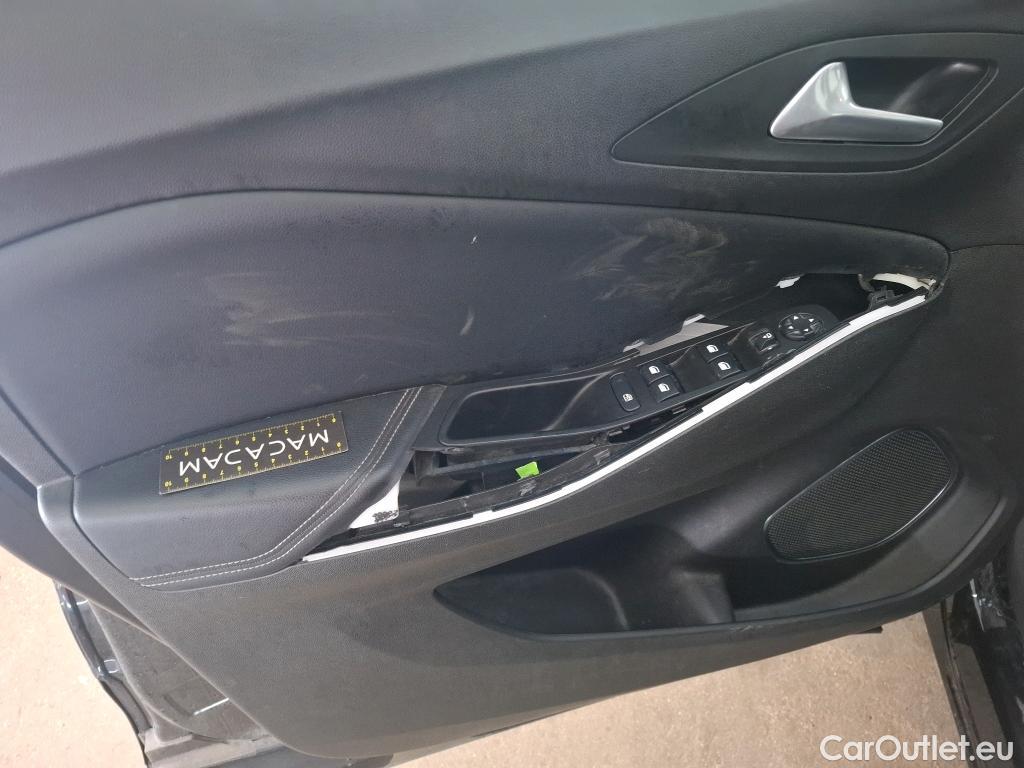  Opel   Grandland X Grandland X Elegance Business 1.5 130CV BVA8 E6d #4