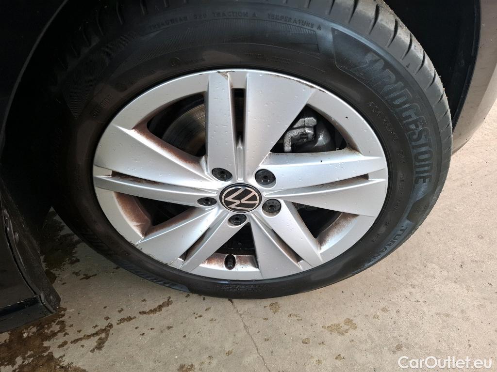  Volkswagen  Golf  VOLKSWAGEN SW / 2020 / 5P / Break 1.5 eTSI OPF 130 DSG7 Life Business #31