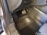  Peugeot  2008 PEUGEOT  / 2019 / 5P / CROSSOVER BLUEHDI 130 EAT8 ALLURE S/S AUT. #133