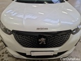  Peugeot  2008 PEUGEOT  / 2019 / 5P / CROSSOVER PURETECH 130 EAT8 ALLURE S/S AUT. #24