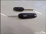  Peugeot  2008 PEUGEOT  / 2019 / 5P / CROSSOVER PURETECH 130 EAT8 ALLURE S/S AUT. #45