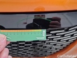  Peugeot  2008 PEUGEOT  / 2019 / 5P / CROSSOVER PURETECH 130 EAT8 ALLURE S/S AUT. #33