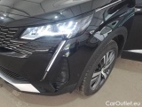  Peugeot  3008 PEUGEOT  / 2020 / 5P / SUV BLUEHDI 130 EAT8 SeS ALLURE #28