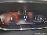  Peugeot  3008 PEUGEOT  / 2020 / 5P / SUV PURETECH TURBO 130 EAT8 GT AUT. #4