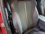  Peugeot  3008 PEUGEOT  / 2020 / 5P / SUV PURETECH TURBO 130 EAT8 GT AUT. #14
