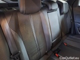  Peugeot  3008 PEUGEOT  / 2020 / 5P / SUV PURETECH TURBO 130 EAT8 GT AUT. #16