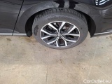  Volkswagen  Passat VOLKSWAGEN  / 2019 / 5P / STATION WAGON VAR. 2.0 TDI SCR EVO 110KW EXECUTIVE DSG #88